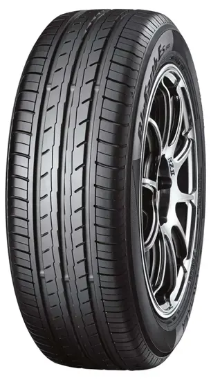 Yokohama 215 60 R16 99H BluEarth Es ES32 XL 15268887